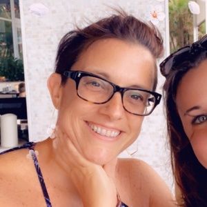 Meet your Posher, Carrie